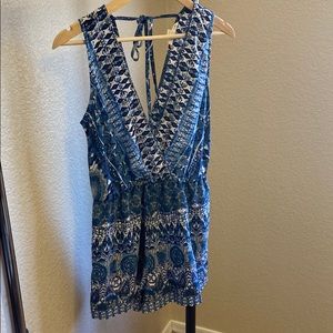 ILLA ILLA Women’s blue-patterned Romper - size M